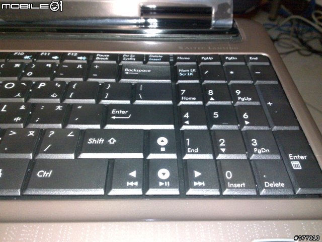 我的ASUS初體驗~ASUS N51vf不專業開箱分享