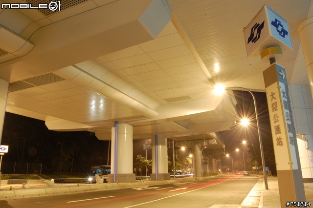 徵求毒舌 :: 大湖公園夜拍