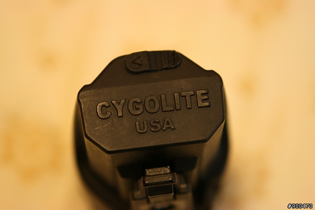 【開箱】真的亮～也真的貴～CygoLite Trion 600 LED 車燈