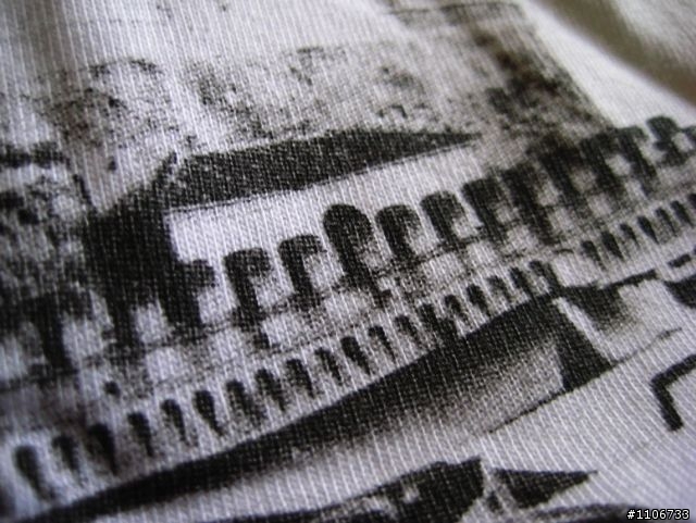  paragraph - 忍不住讓人竊喜的新發現t-shirt~