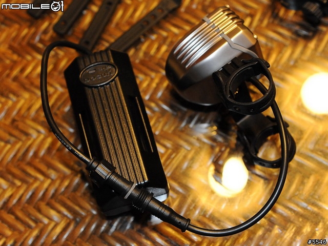 [分享]DOSUN第四支自行車專用車燈D1高貴登場～圖有點多XD