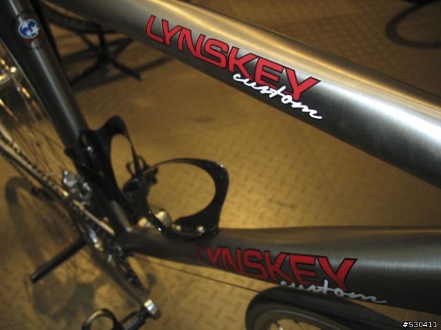 [分享]09年lynskey helix鈦合金車架--part1（第3頁附細部照片）