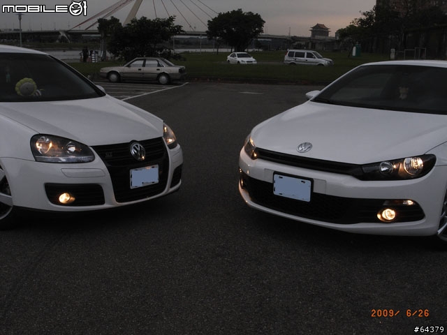 GOLF GT TDI與Volkswagen Scirocco有約！您愛哪個呢？給個分數吧!