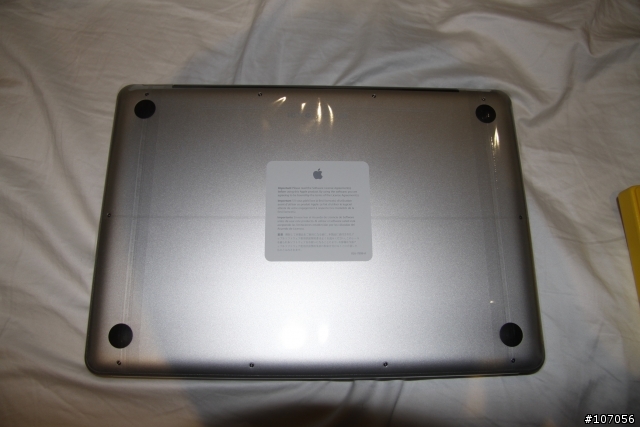 新 MacBook Pro 13" 屁股開花文(裝硬碟)