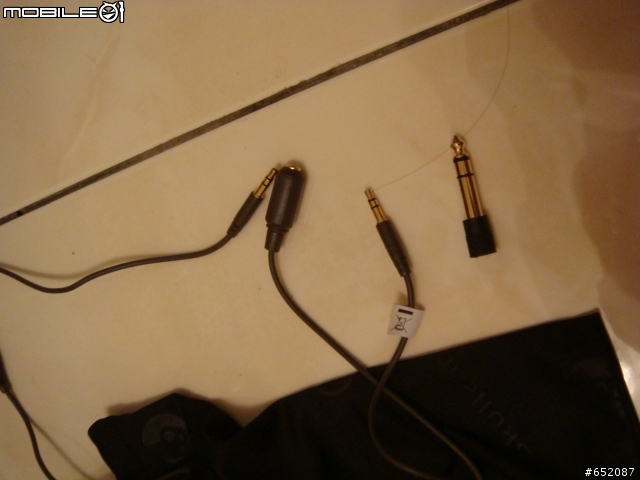 [開箱文]分享燒燙燙的skullcandy T.I.