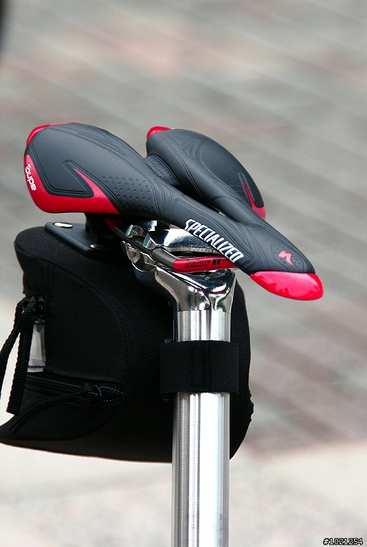 分享Specialized Toupe Team座墊＆T3