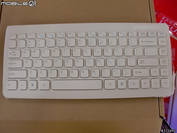 Nvidia的逆襲--Acer ION平台不專業開箱文(外觀篇)
