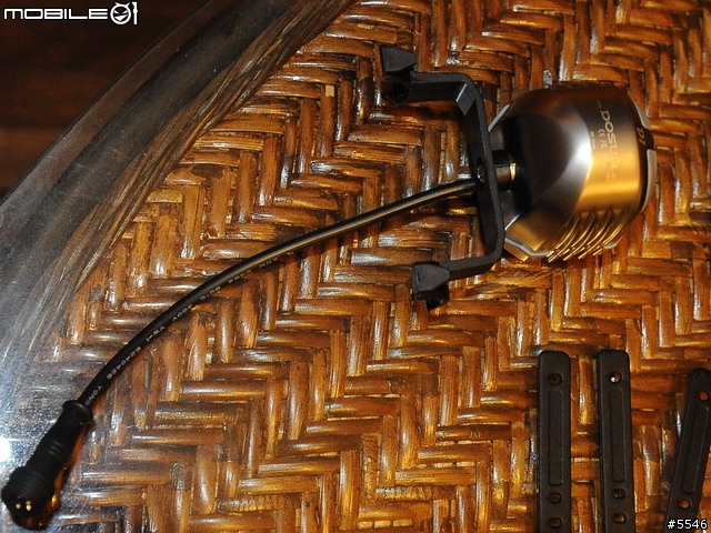 [分享]DOSUN第四支自行車專用車燈D1高貴登場～圖有點多XD