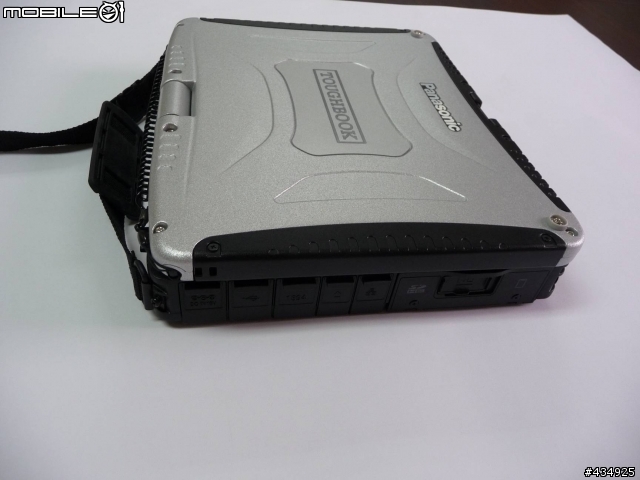 [分享]娘砲閃開，給我真正的Tough ~~Panasonic TOUGHBOOK 偽開箱文
