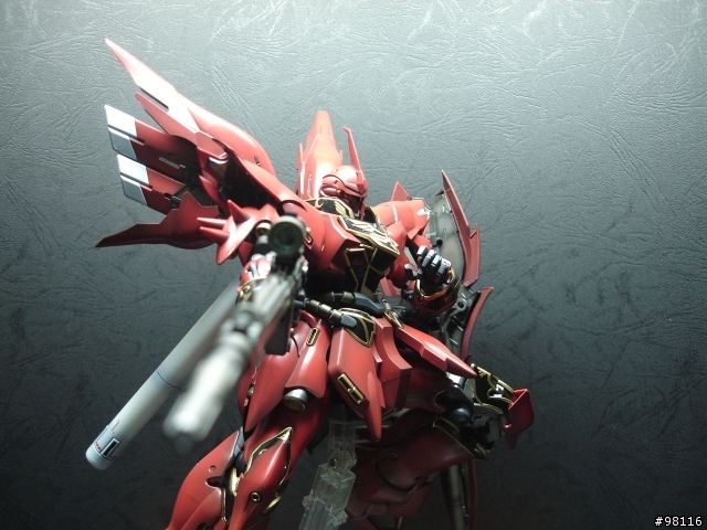 [分享]Gundam UC 紅色彗星再降臨!!