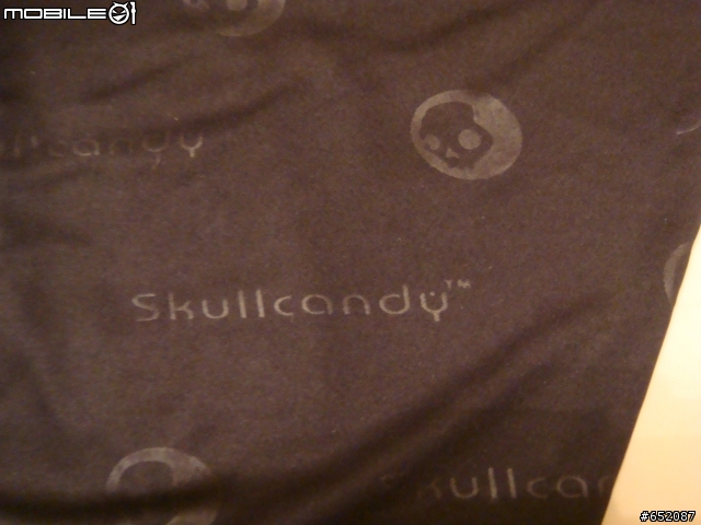 [開箱文]分享燒燙燙的skullcandy T.I.