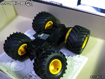 [TAMIYA] 田宮經典四驅大腳車  小玩具隨興開箱文 (更新完整版)