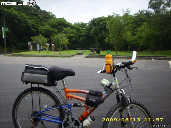 大賣場登山車 - 大屯山
