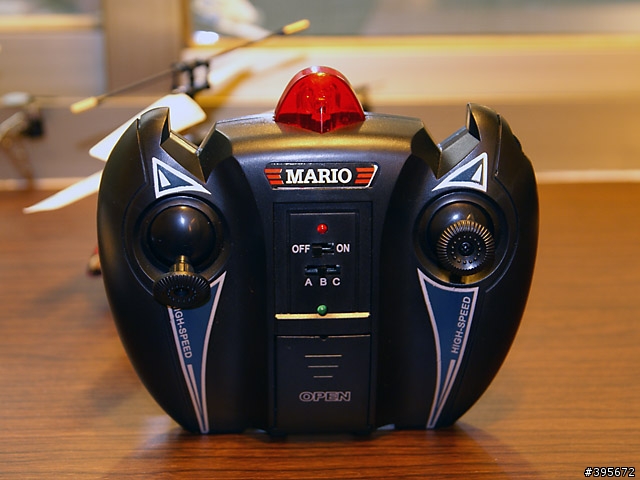 [敗]實現室內飛行的夢想！三款入門雙槳電動直昇機分享