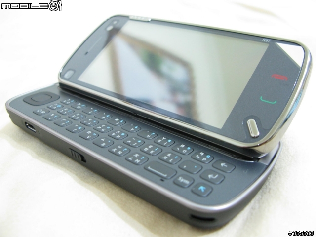 黑暗勢力已經來襲...Nokia N97 黑魂版開箱