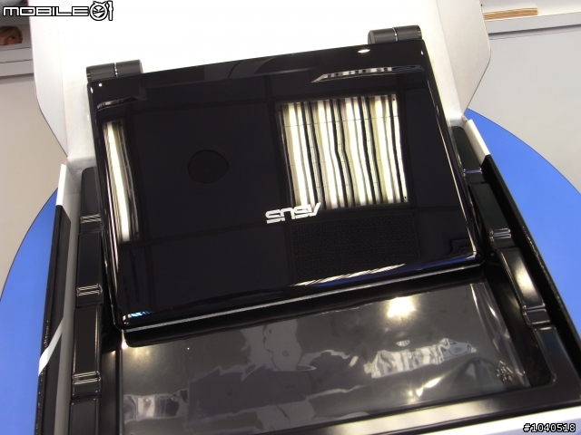 [分享]ASUS華碩新款CULV U系列12吋U20 簡單開箱