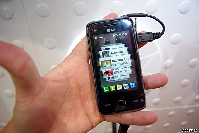 [CommunicAsia 2009]LG、Garmin-Asus、Black Berry篇