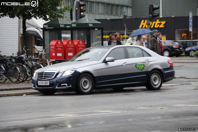 New E-class , even S-class被當成計程車