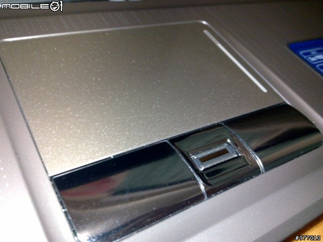 我的ASUS初體驗~ASUS N51vf不專業開箱分享