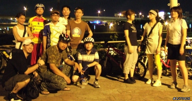 06/22/2009河濱公園彩虹夢幻摩天倫行程照片