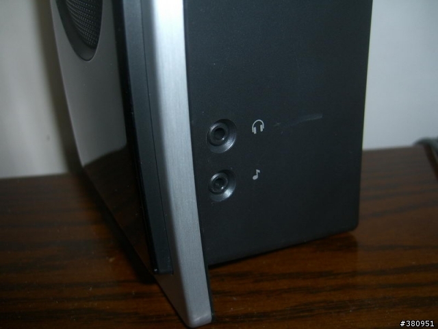 [分享] 物超所值之 Logitech Z-Cinema 開箱!