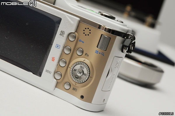 [快訊]Olympus E-P1台灣實機發表無公佈售價