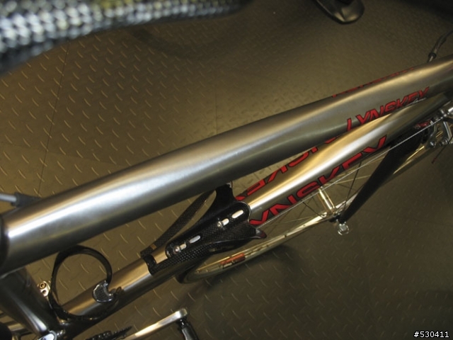 [分享]09年lynskey helix鈦合金車架--part1（第3頁附細部照片）