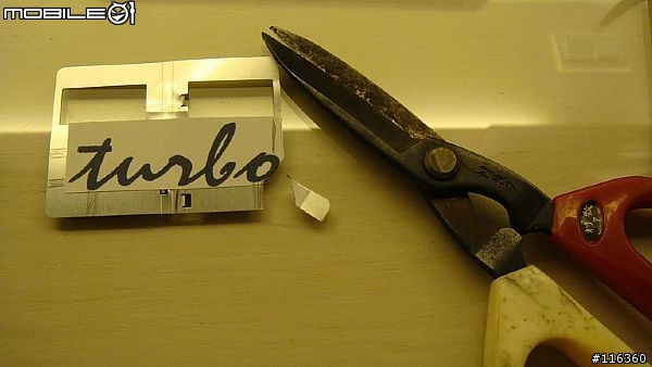 想讓愛車"兇"一下嗎?turbo銘牌DIY也行!!