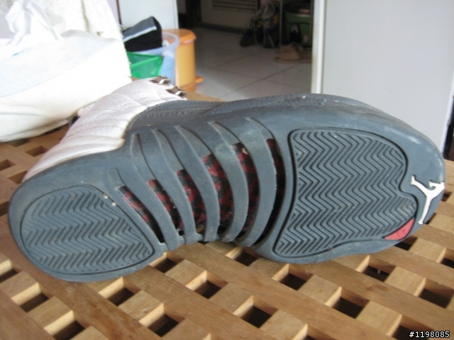 喬丹JORDAN12代復刻開膛剖肚文