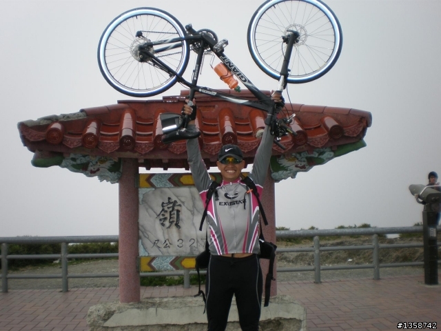 超猛之武嶺攻頂