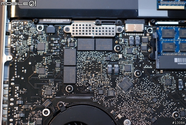 [開箱][更新]新 MacBook Pro 15" 含內部 & SATA資訊