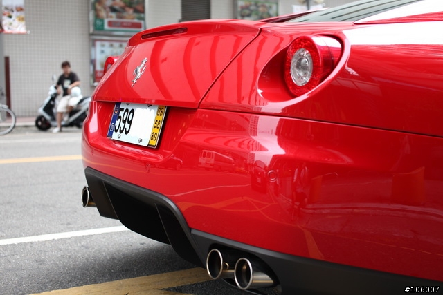 旗艦紅鬃烈馬 - 599 GTB Fiorano