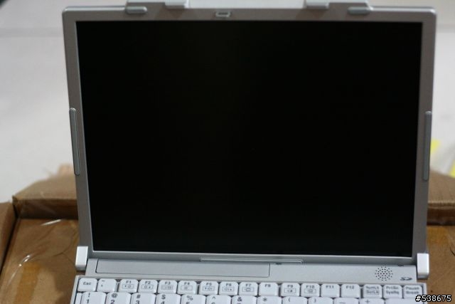 [開箱圖] Panasonic W5 內建 3.5G 上網 (美規) 完成品