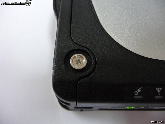 [分享]娘砲閃開，給我真正的Tough ~~Panasonic TOUGHBOOK 偽開箱文