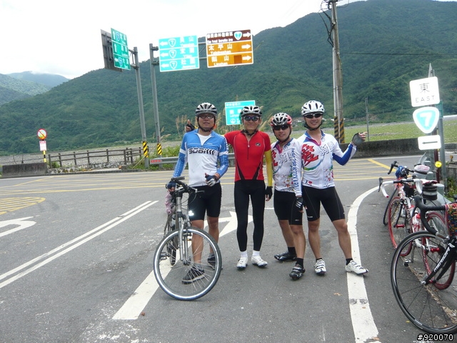 雙橫一豎兩日遊(加碼合歡山主峰)