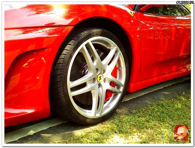 Ferrari F430潛入新竹金山寺