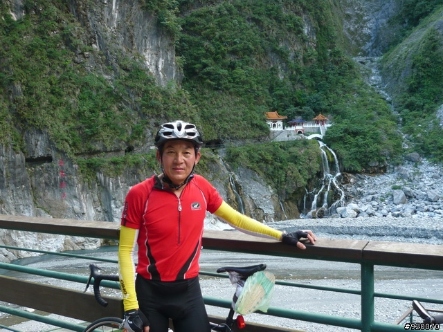 雙橫一豎兩日遊(加碼合歡山主峰)