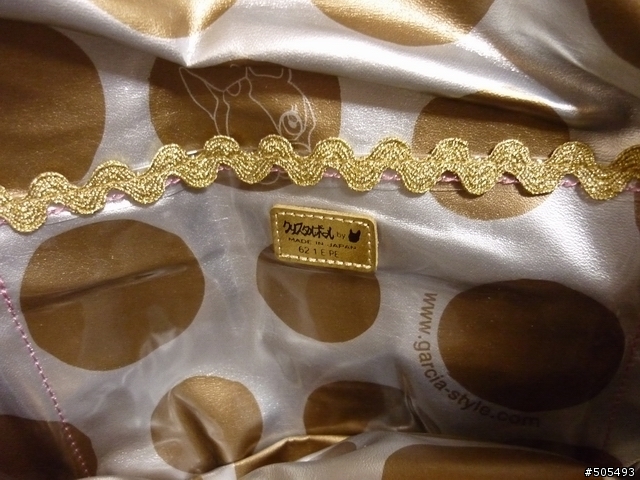 Crystal Ball狗頭包分享