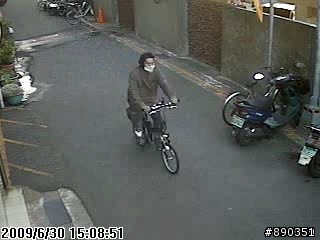 女王愛車小白被竊過程(附圖)(高雄市車友請小心)