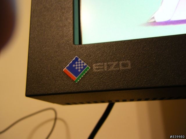 EIZO SX2761W 失戀中的開箱人