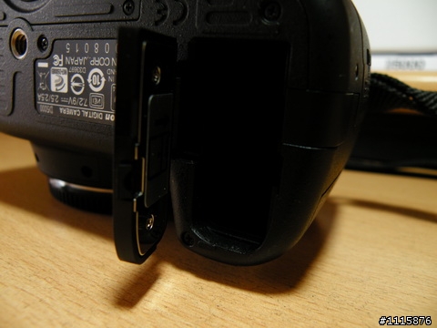 20歲的第一台入門單眼「Nikon D5000」開箱文與試拍