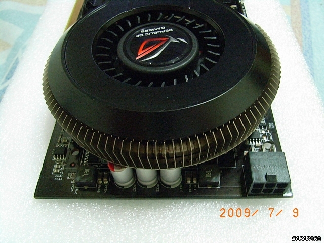 asus EN9600GT MATRIX 的顯卡好吵，怎麼辦?  (補不專業開箱)