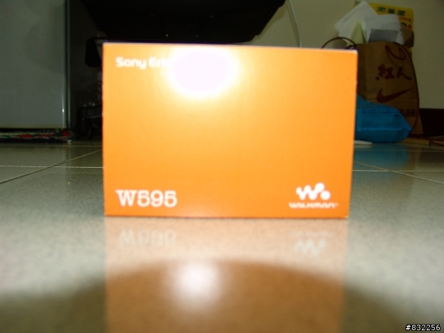 [開箱+實用心得]SONYERISSON W595