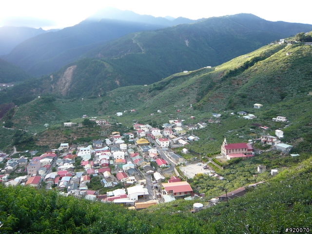 雙橫一豎兩日遊(加碼合歡山主峰)