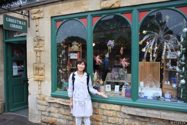 [分享]騎著單車陶醉在英國浪漫小鎮:Bourton-on-the-water