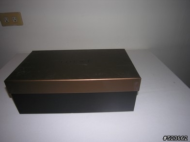 遲來的開箱文,LOEWE球鞋