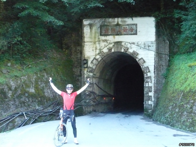 雙橫一豎兩日遊(加碼合歡山主峰)