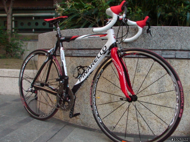 ( 分享 ) 我的第一部 公路車pinarello