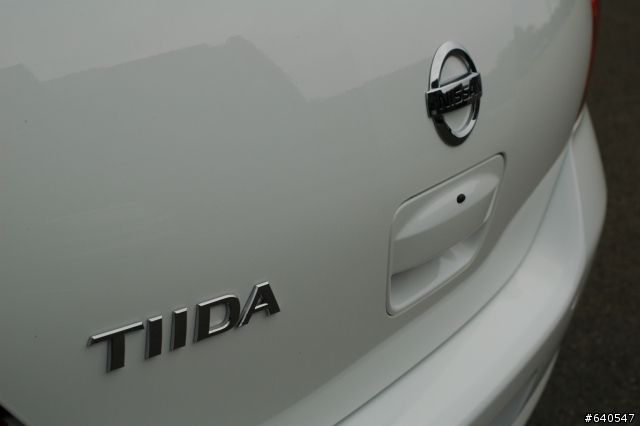 Tiida 1.8 5D 開箱照