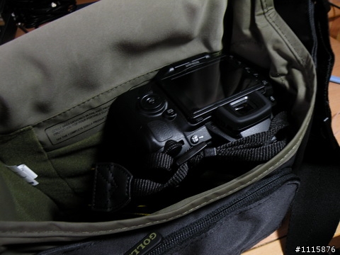 20歲的第一台入門單眼「Nikon D5000」開箱文與試拍